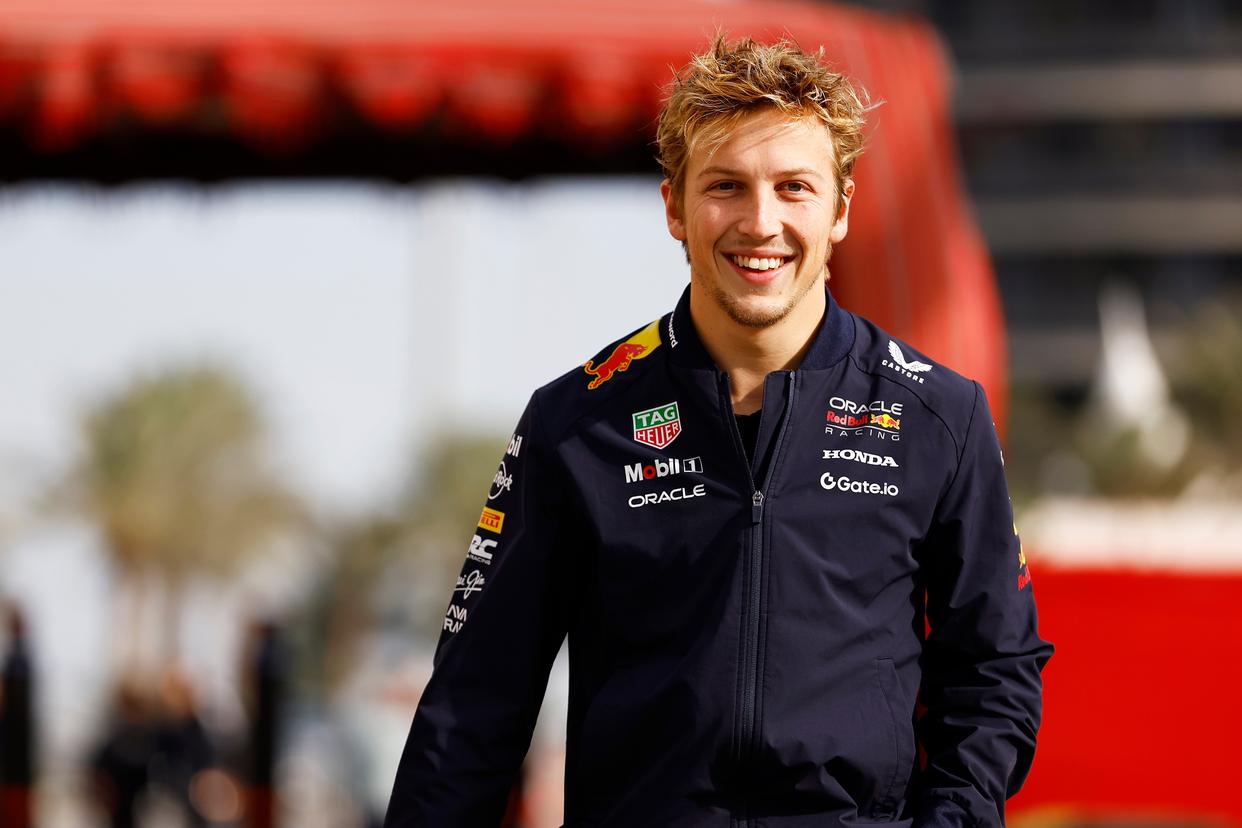 关于威廉姆斯鏖战红牛二队,周冠宇点燃赛场的信息 关于威廉姆斯鏖战红牛二队,周冠宇点燃赛场的信息