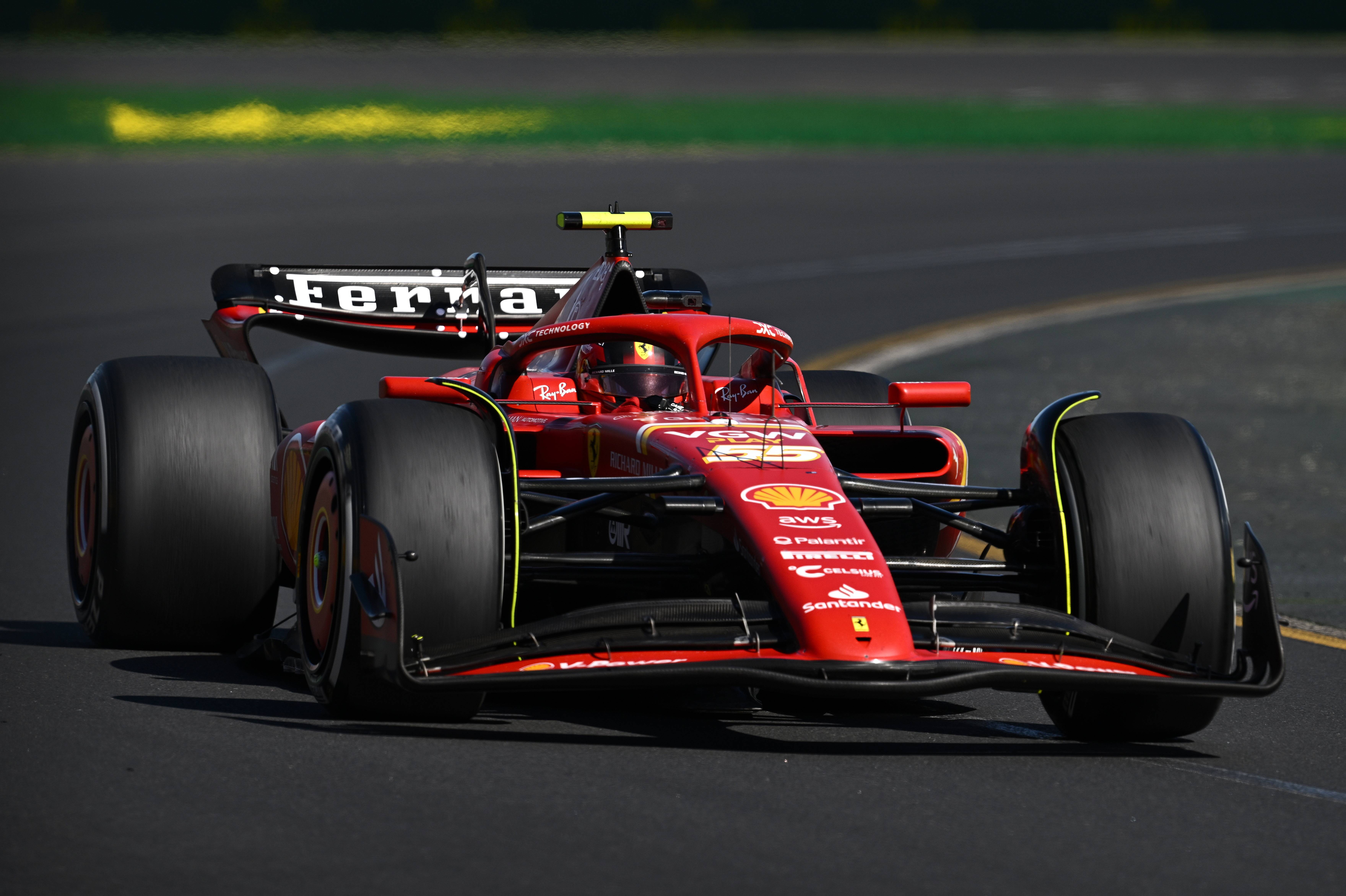 哈斯车队力克梅赛德斯,塞恩斯惊艳四座 哈斯车队力克梅赛德斯,塞恩斯惊艳四座